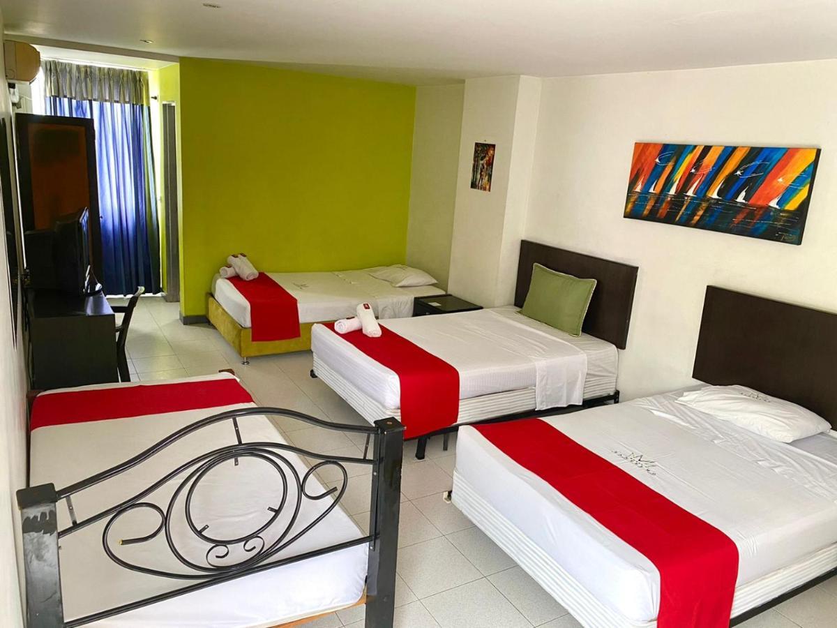 Hotel Santelmo Кали Екстериор снимка