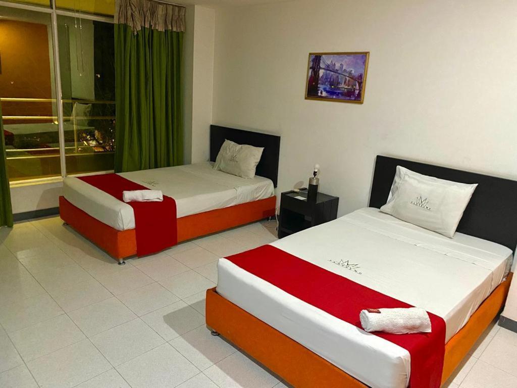 Hotel Santelmo Кали Екстериор снимка