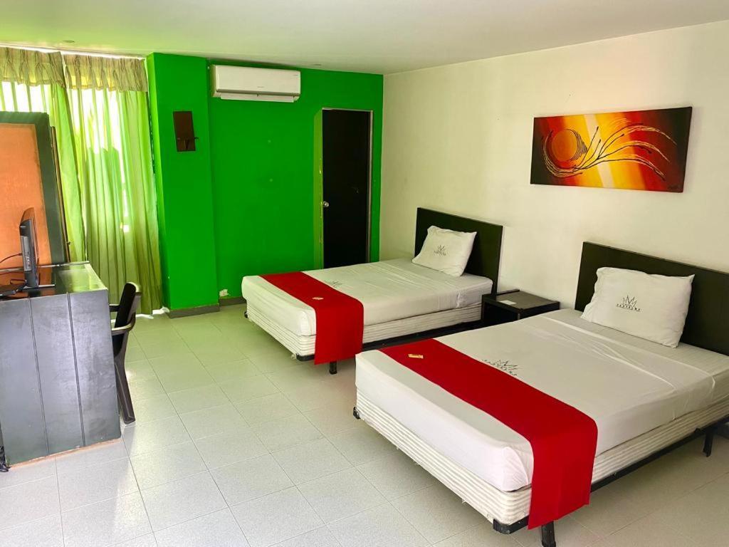 Hotel Santelmo Кали Екстериор снимка